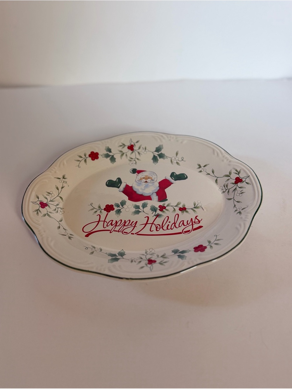 Pfaltzgraff Winterberry Happy Holidays Oval Ceramic Platter Dishwasher Safe